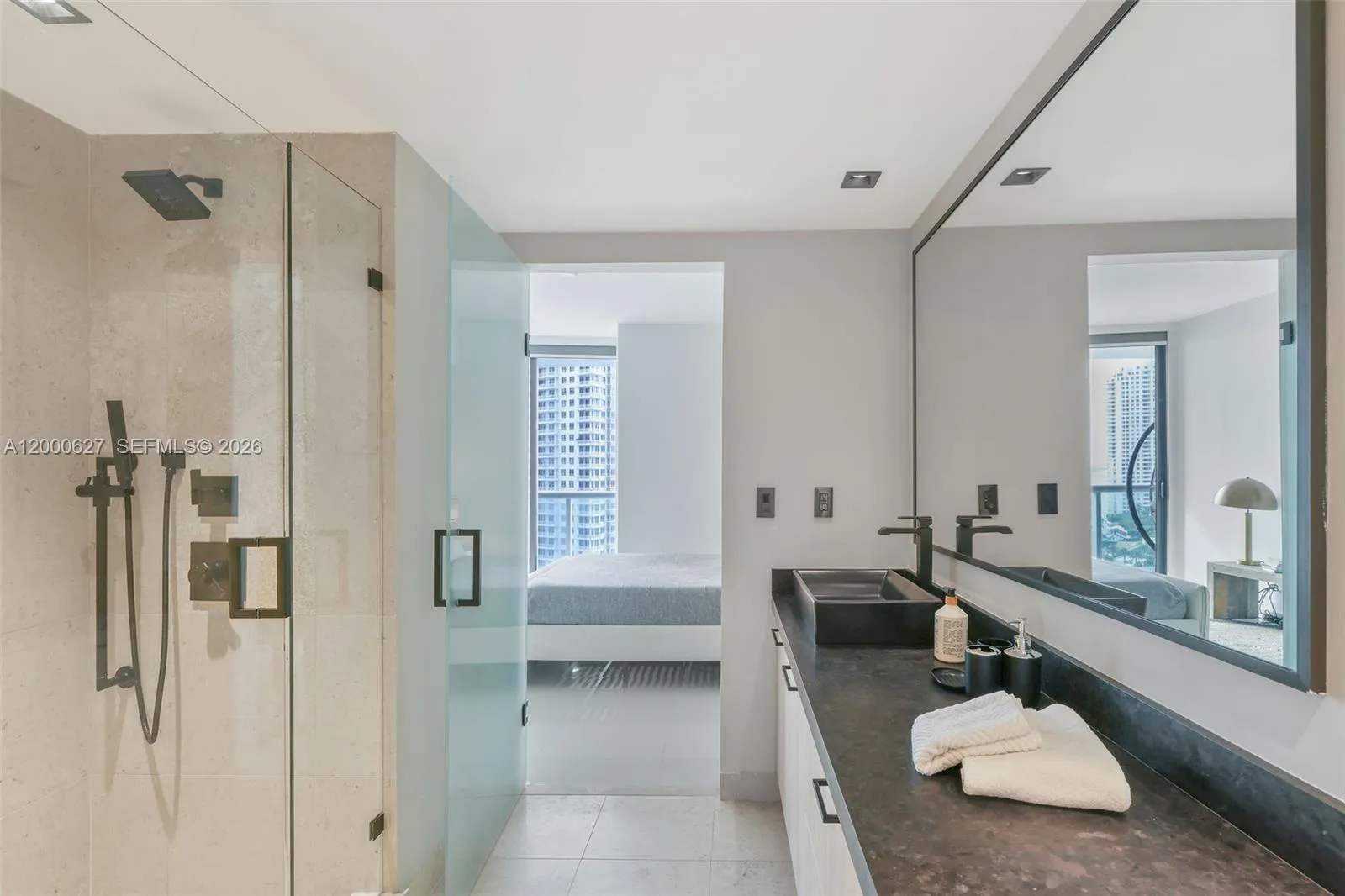 465 Brickell Ave 1805, Miami, Florida 33131, Miami, Florida 33131, 2 Bedrooms Bedrooms, ,2 BathroomsBathrooms,Residential Lease,For Rent,465 Brickell Ave 1805, Miami, Florida 33131,A12000627