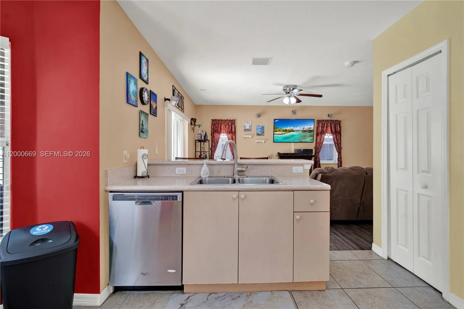 2064 Ne 35th Ave, Homestead, Florida 33033, Homestead, Florida 33033, 3 Bedrooms Bedrooms, ,2 BathroomsBathrooms,Residential,For Sale,2064 Ne 35th Ave, Homestead, Florida 33033,A12000669