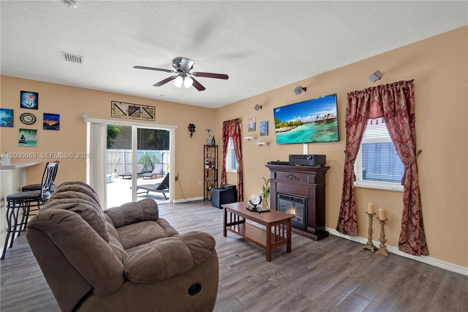 2064 Ne 35th Ave, Homestead, Florida 33033, Homestead, Florida 33033, 3 Bedrooms Bedrooms, ,2 BathroomsBathrooms,Residential,For Sale,2064 Ne 35th Ave, Homestead, Florida 33033,A12000669