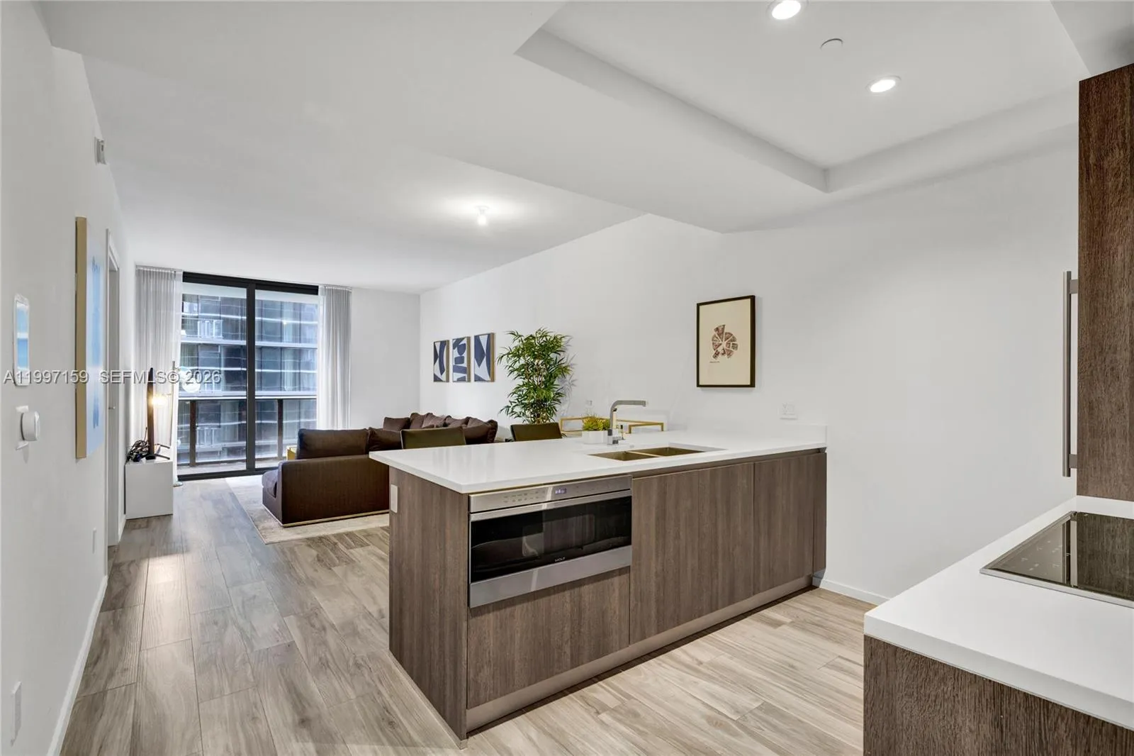 801 S Miami Ave 1106, Miami, Florida 33130, Miami, Florida 33130, 1 Bedroom Bedrooms, ,2 BathroomsBathrooms,Residential Lease,For Rent,801 S Miami Ave 1106, Miami, Florida 33130,A11997159