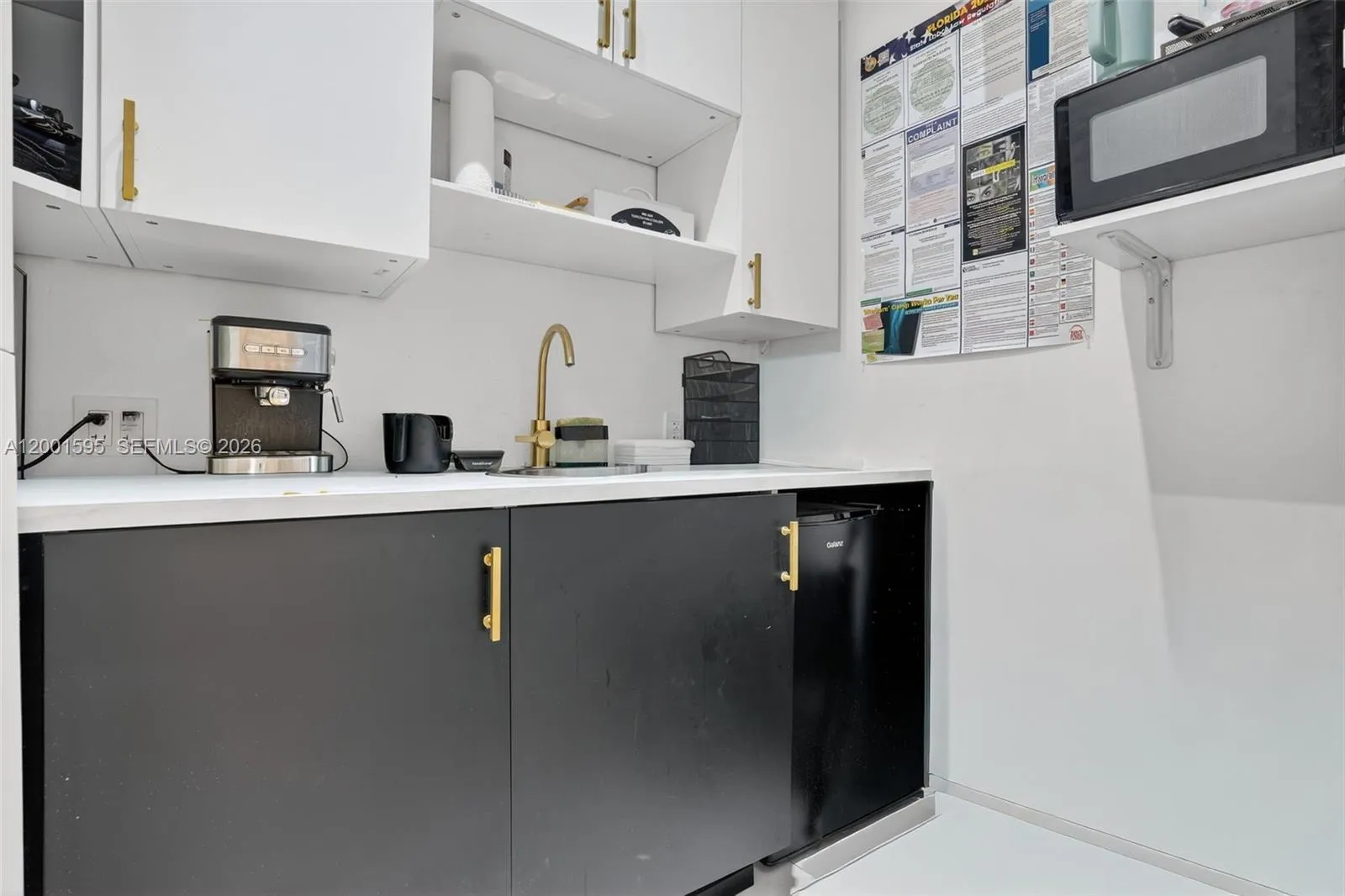 Nail Salon For Sale In West Miami Area, West Miami, West Miami, Florida 33144, ,Business Opportunity,For Sale,Nail Salon For Sale In West Miami Area, West Miami,A12001595