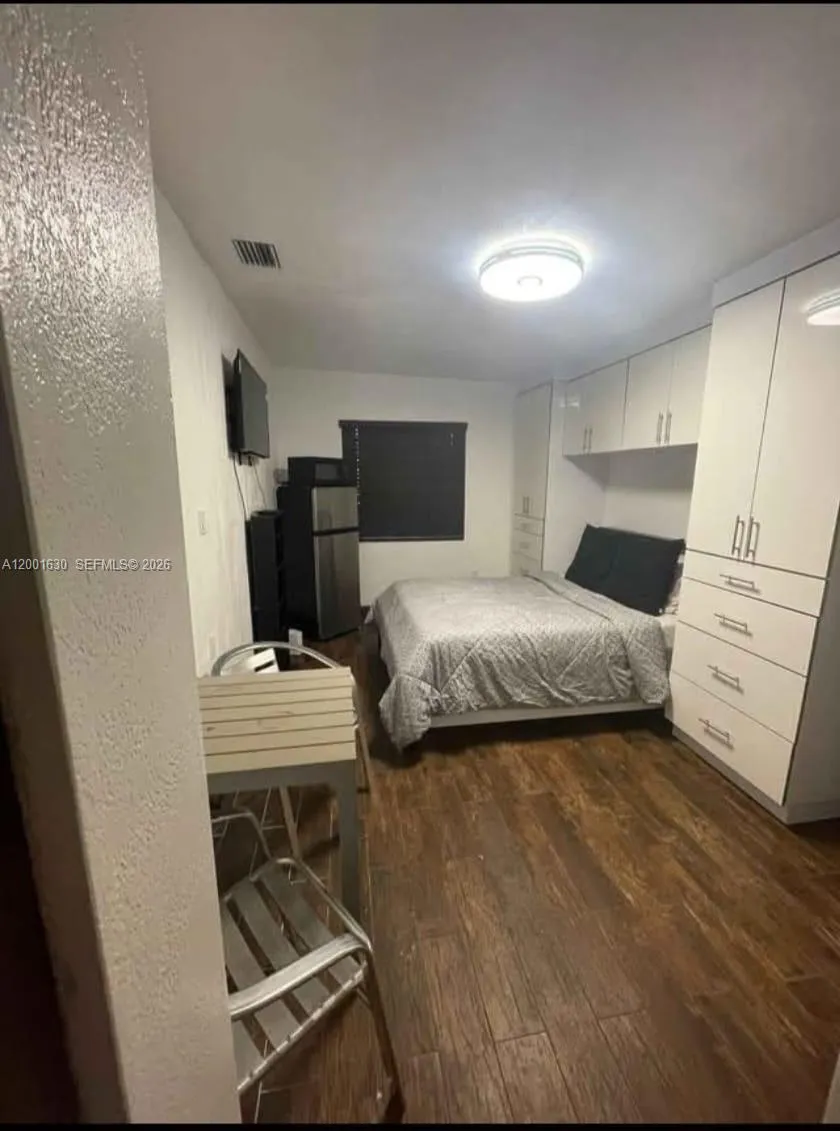315 Nw 59th St 1, Miami, Florida 33127, Miami, Florida 33127, 1 Bedroom Bedrooms, ,1 BathroomBathrooms,Residential Lease,For Rent,315 Nw 59th St 1, Miami, Florida 33127,A12001630 315 Nw 59th St 1, Miami, Florida 33127, Miami, Florida 33127, 1 Bedroom Bedrooms, ,1 BathroomBathrooms,Residential Lease,For Rent,315 Nw 59th St 1, Miami, Florida 33127,A12001630