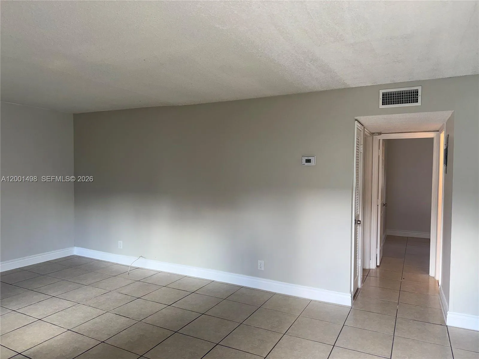 711 Ne 2nd Ave 102, Fort Lauderdale, Florida 33304, Fort Lauderdale, Florida 33304, 2 Bedrooms Bedrooms, ,1 BathroomBathrooms,Residential Lease,For Rent,711 Ne 2nd Ave 102, Fort Lauderdale, Florida 33304,A12001498