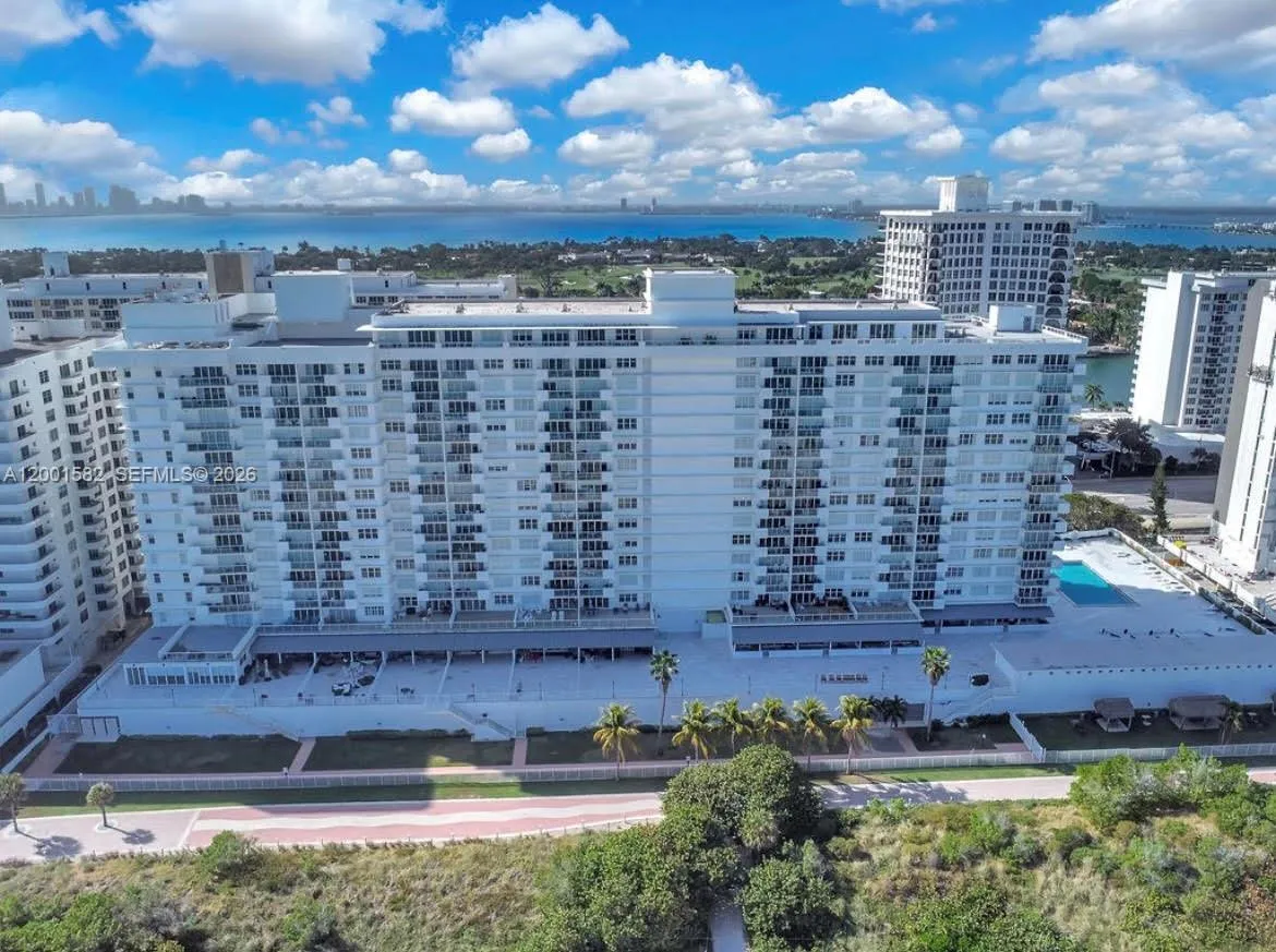 5601 Collins Ave 903, Miami Beach, Florida 33140, Miami Beach, Florida 33140, 1 Bedroom Bedrooms, ,2 BathroomsBathrooms,Residential,For Sale,5601 Collins Ave 903, Miami Beach, Florida 33140,A12001582