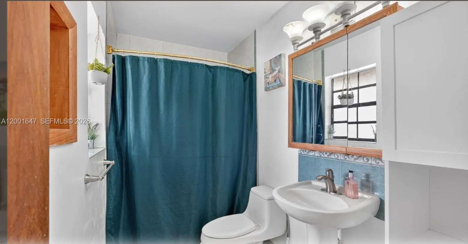 7010 Sw 103rd Pl, Miami, Florida 33173, Miami, Florida 33173, 3 Bedrooms Bedrooms, ,2 BathroomsBathrooms,Residential,For Sale,7010 Sw 103rd Pl, Miami, Florida 33173,A12001647