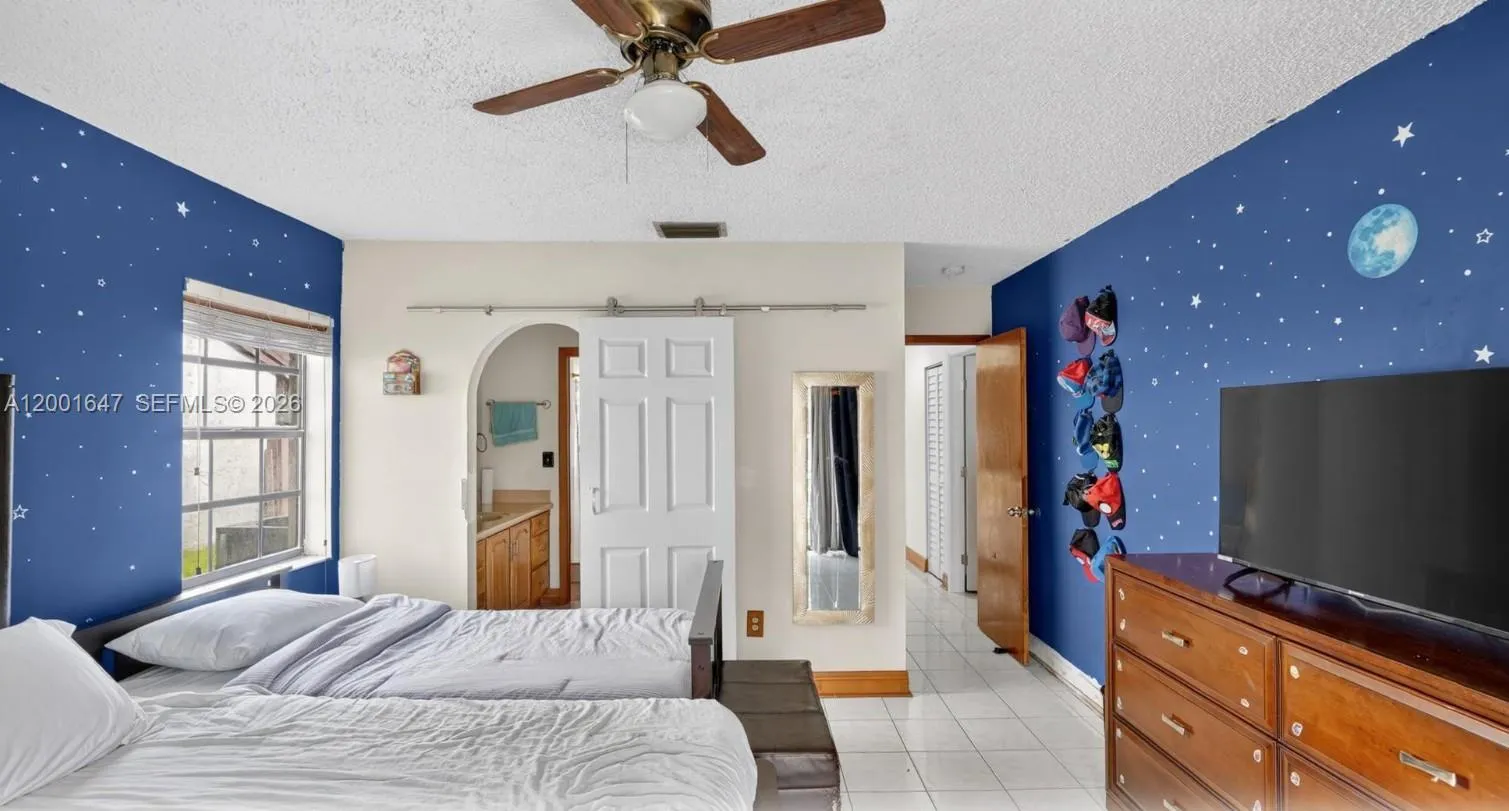 7010 Sw 103rd Pl, Miami, Florida 33173, Miami, Florida 33173, 3 Bedrooms Bedrooms, ,2 BathroomsBathrooms,Residential,For Sale,7010 Sw 103rd Pl, Miami, Florida 33173,A12001647