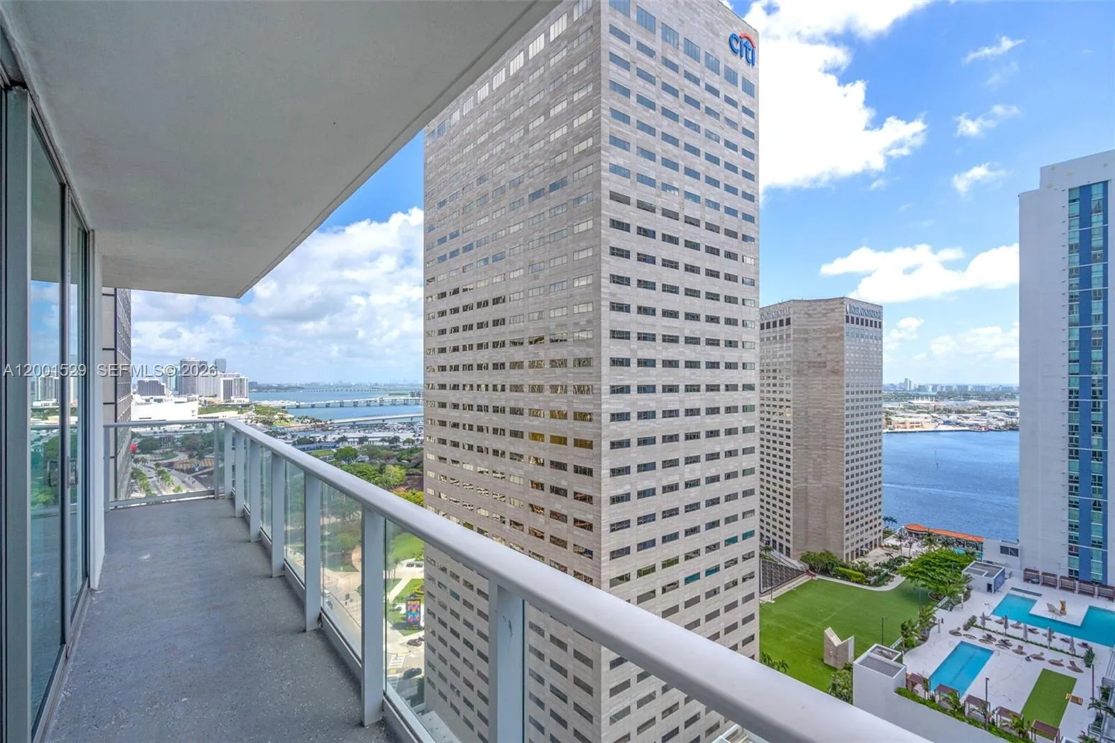 300 S Biscayne Blvd T-2416, Miami, Florida 33131, Miami, Florida 33131, 2 Bedrooms Bedrooms, ,2 BathroomsBathrooms,Residential,For Sale,300 S Biscayne Blvd T-2416, Miami, Florida 33131,A12001529