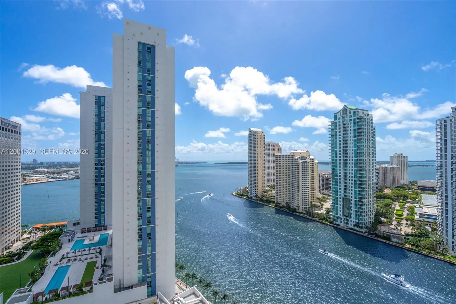 300 S Biscayne Blvd T-2416, Miami, Florida 33131, Miami, Florida 33131, 2 Bedrooms Bedrooms, ,2 BathroomsBathrooms,Residential,For Sale,300 S Biscayne Blvd T-2416, Miami, Florida 33131,A12001529