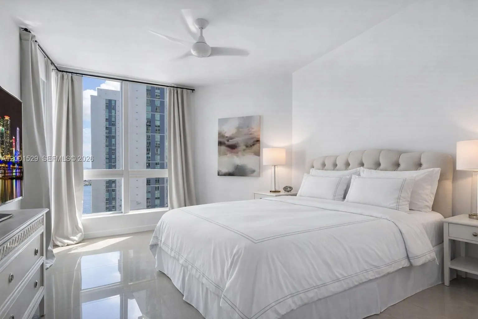 300 S Biscayne Blvd T-2416, Miami, Florida 33131, Miami, Florida 33131, 2 Bedrooms Bedrooms, ,2 BathroomsBathrooms,Residential,For Sale,300 S Biscayne Blvd T-2416, Miami, Florida 33131,A12001529