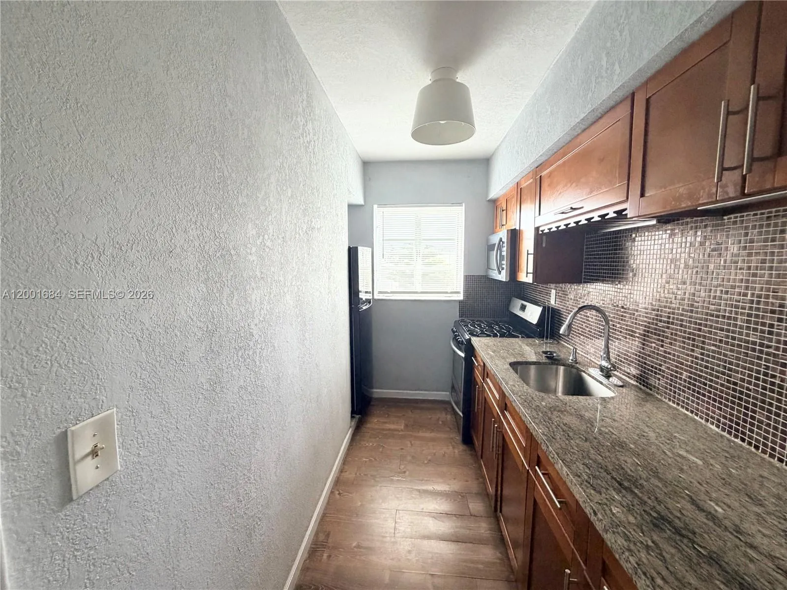 620 84th St 25, Miami Beach, Florida 33141, Miami Beach, Florida 33141, 2 Bedrooms Bedrooms, ,1 BathroomBathrooms,Residential Lease,For Rent,620 84th St 25, Miami Beach, Florida 33141,A12001684