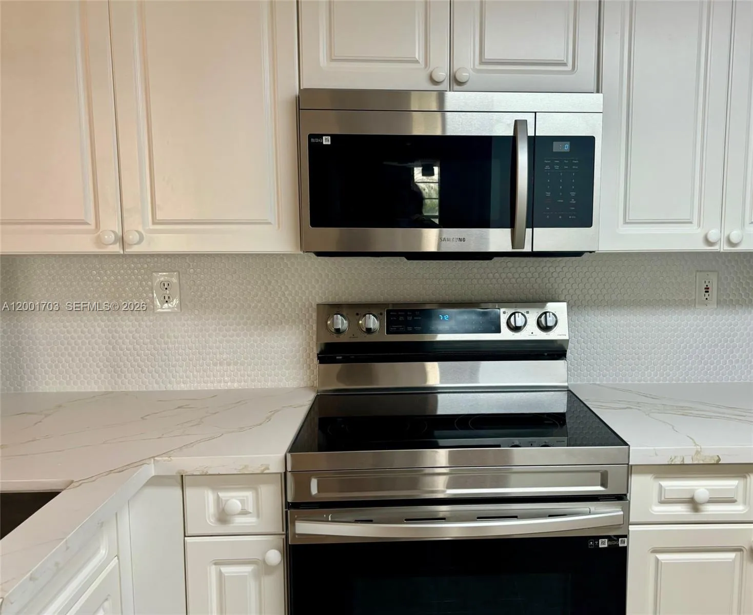 Fort Lauderdale, Florida 33301, 1 Bedroom Bedrooms, ,1 BathroomBathrooms,Residential Lease,For Rent,A12001703