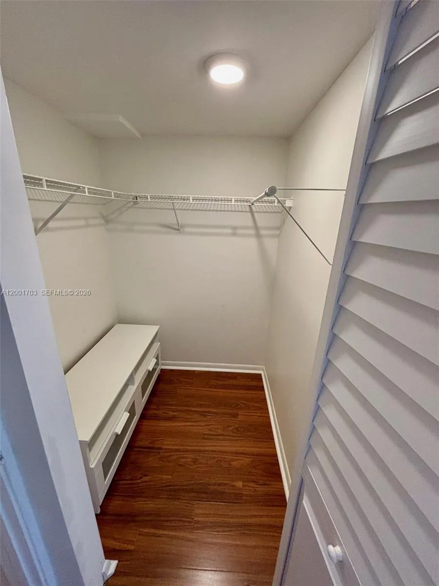 Fort Lauderdale, Florida 33301, 1 Bedroom Bedrooms, ,1 BathroomBathrooms,Residential Lease,For Rent,A12001703