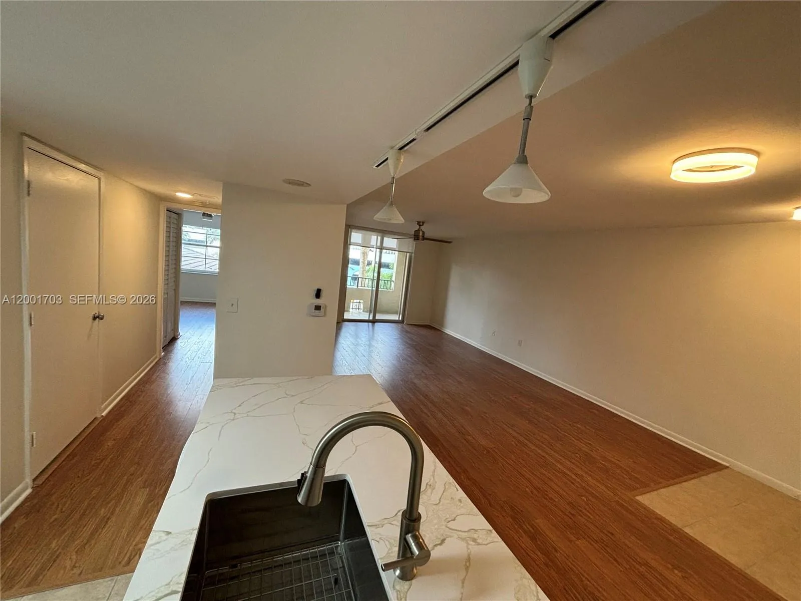 Fort Lauderdale, Florida 33301, 1 Bedroom Bedrooms, ,1 BathroomBathrooms,Residential Lease,For Rent,A12001703