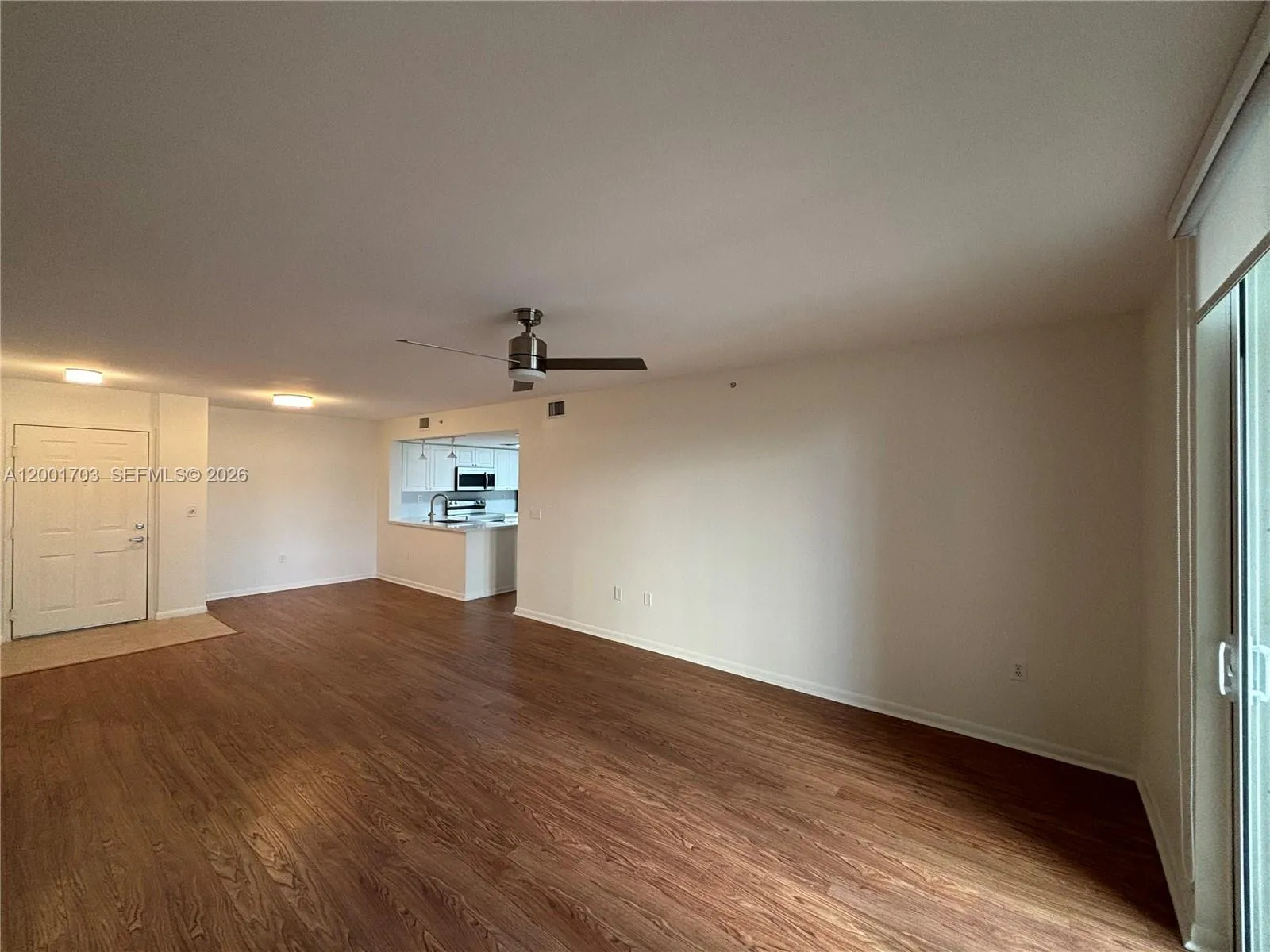 Fort Lauderdale, Florida 33301, 1 Bedroom Bedrooms, ,1 BathroomBathrooms,Residential Lease,For Rent,A12001703