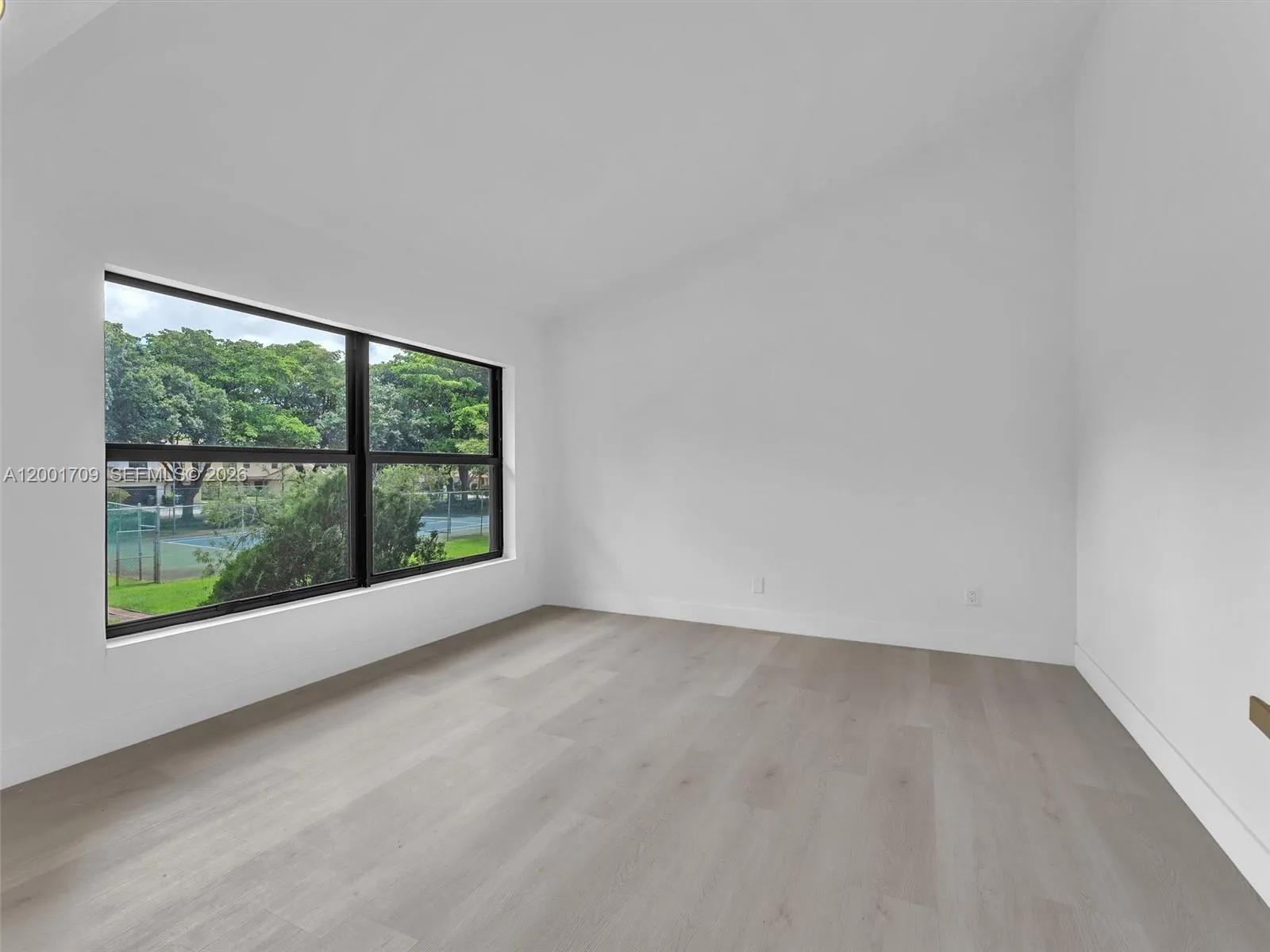 3427 Atlanta Dr, Hollywood, Florida 33021, Hollywood, Florida 33021, 3 Bedrooms Bedrooms, ,2 BathroomsBathrooms,Residential,For Sale,3427 Atlanta Dr, Hollywood, Florida 33021,A12001709