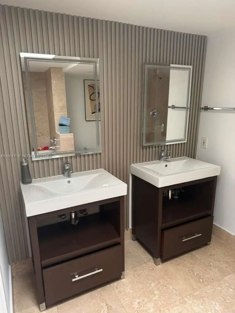 121 Crandon Blvd 462, Key Biscayne, Florida 33149, Key Biscayne, Florida 33149, 2 Bedrooms Bedrooms, ,2 BathroomsBathrooms,Residential Lease,For Rent,121 Crandon Blvd 462, Key Biscayne, Florida 33149,A12001718