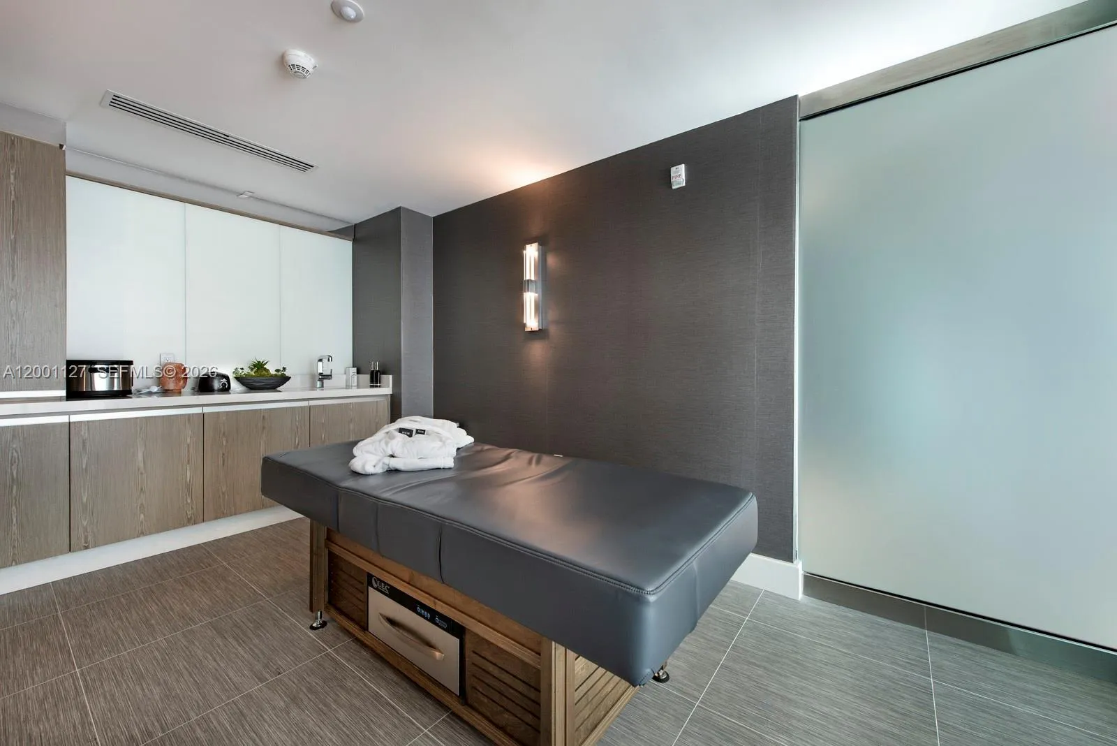 300 Se Sunny Isles Blvd 4-1702, Sunny Isles Beach, Sunny Isles Beach, Florida 33160, 3 Bedrooms Bedrooms, ,3 BathroomsBathrooms,Residential Lease,For Rent,300 Se Sunny Isles Blvd 4-1702, Sunny Isles Beach,A12001127