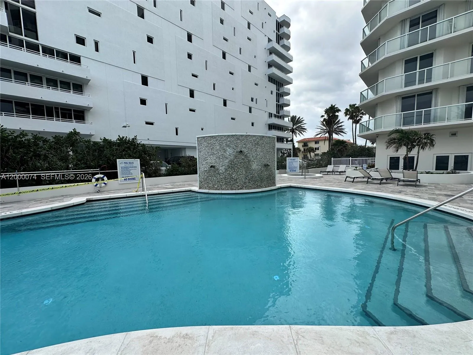 8925 Collins Ave 2j, Surfside, Florida 33154, Surfside, Florida 33154, 2 Bedrooms Bedrooms, ,2 BathroomsBathrooms,Residential Lease,For Rent,8925 Collins Ave 2j, Surfside, Florida 33154,A12000074