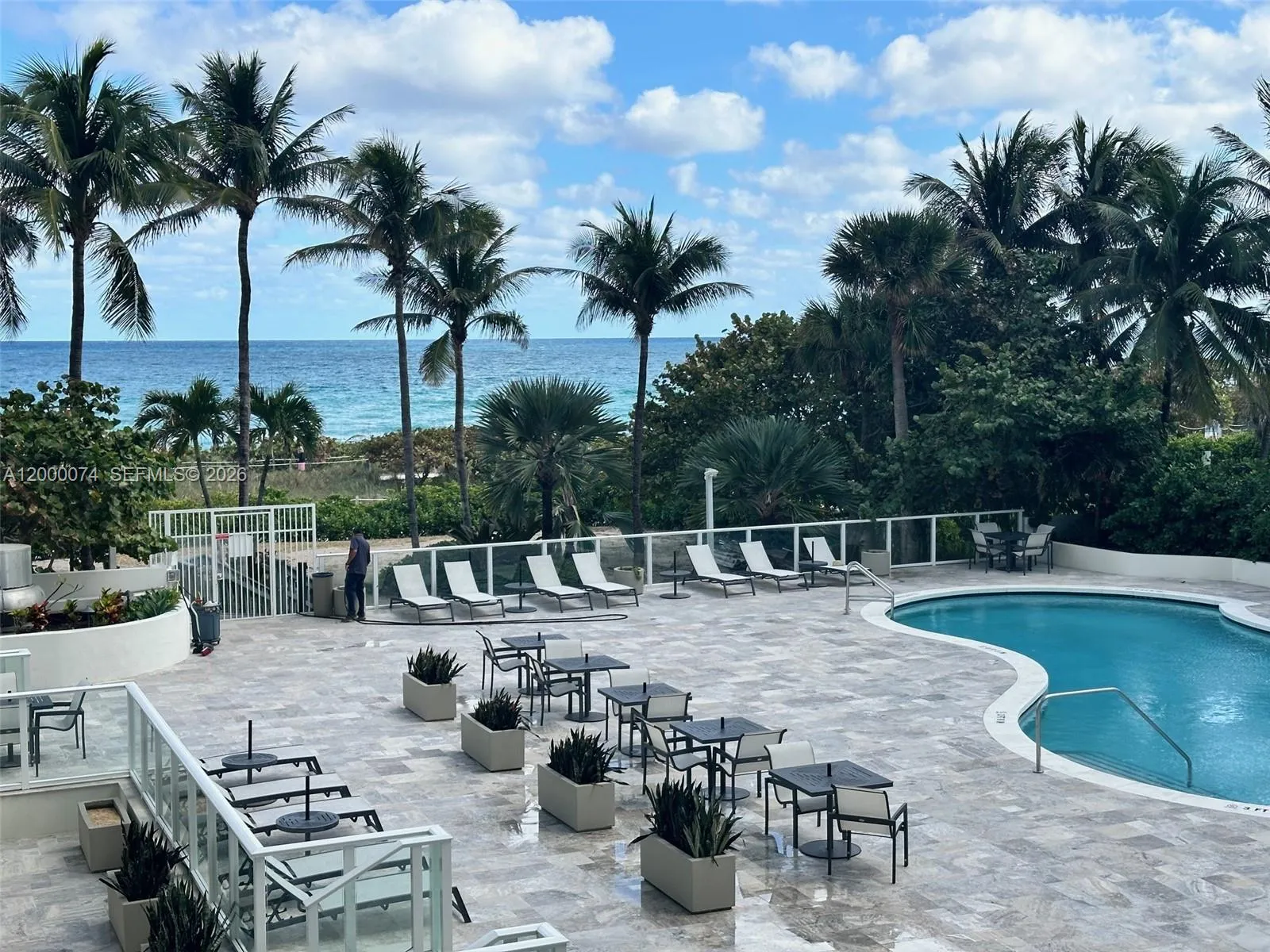 8925 Collins Ave 2j, Surfside, Florida 33154, Surfside, Florida 33154, 2 Bedrooms Bedrooms, ,2 BathroomsBathrooms,Residential Lease,For Rent,8925 Collins Ave 2j, Surfside, Florida 33154,A12000074
