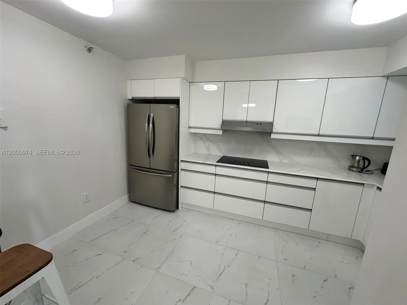 8925 Collins Ave 2j, Surfside, Florida 33154, Surfside, Florida 33154, 2 Bedrooms Bedrooms, ,2 BathroomsBathrooms,Residential Lease,For Rent,8925 Collins Ave 2j, Surfside, Florida 33154,A12000074