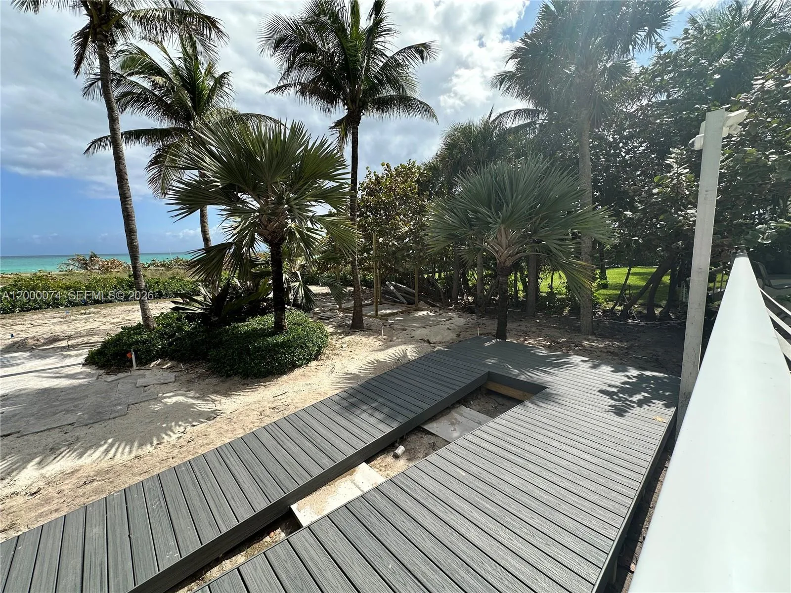 8925 Collins Ave 2j, Surfside, Florida 33154, Surfside, Florida 33154, 2 Bedrooms Bedrooms, ,2 BathroomsBathrooms,Residential Lease,For Rent,8925 Collins Ave 2j, Surfside, Florida 33154,A12000074