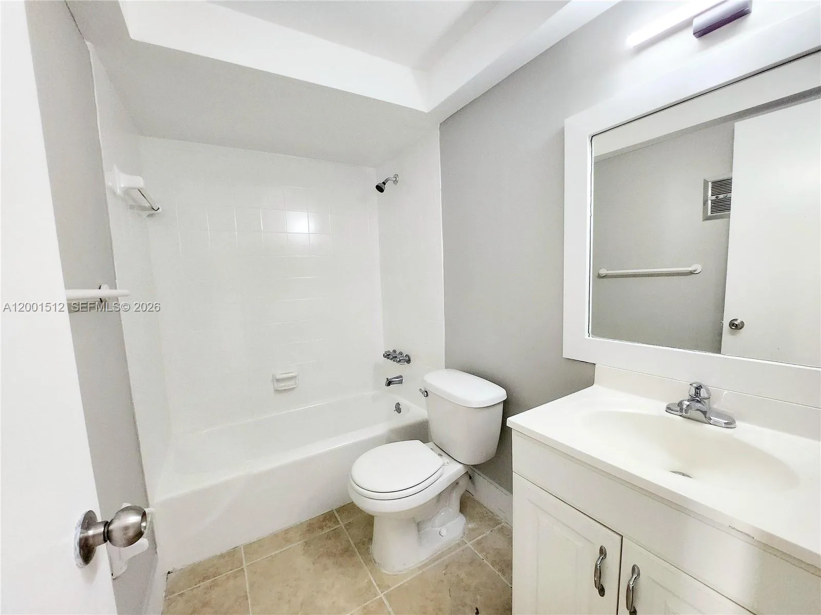 335 Sw 20th St 9, Fort Lauderdale, Florida 33315, Fort Lauderdale, Florida 33315, 2 Bedrooms Bedrooms, ,1 BathroomBathrooms,Residential Lease,For Rent,335 Sw 20th St 9, Fort Lauderdale, Florida 33315,A12001512
