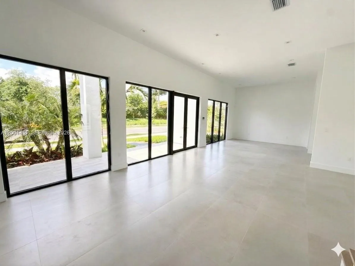 16776 Natures Way, Weston, Florida 33326, Weston, Florida 33326, 5 Bedrooms Bedrooms, ,6 BathroomsBathrooms,Residential,For Sale,16776 Natures Way, Weston, Florida 33326,A12001451