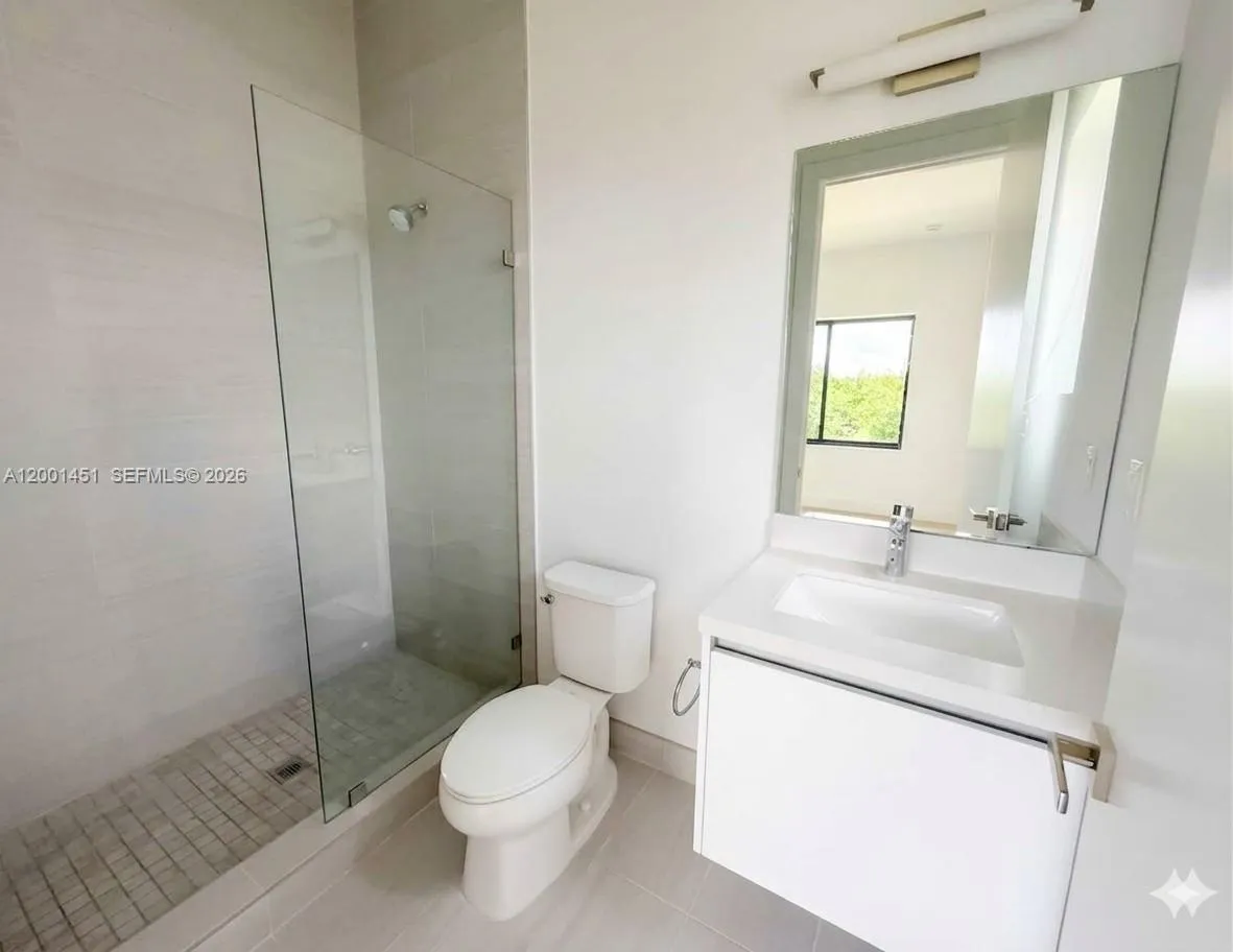 16776 Natures Way, Weston, Florida 33326, Weston, Florida 33326, 5 Bedrooms Bedrooms, ,6 BathroomsBathrooms,Residential,For Sale,16776 Natures Way, Weston, Florida 33326,A12001451