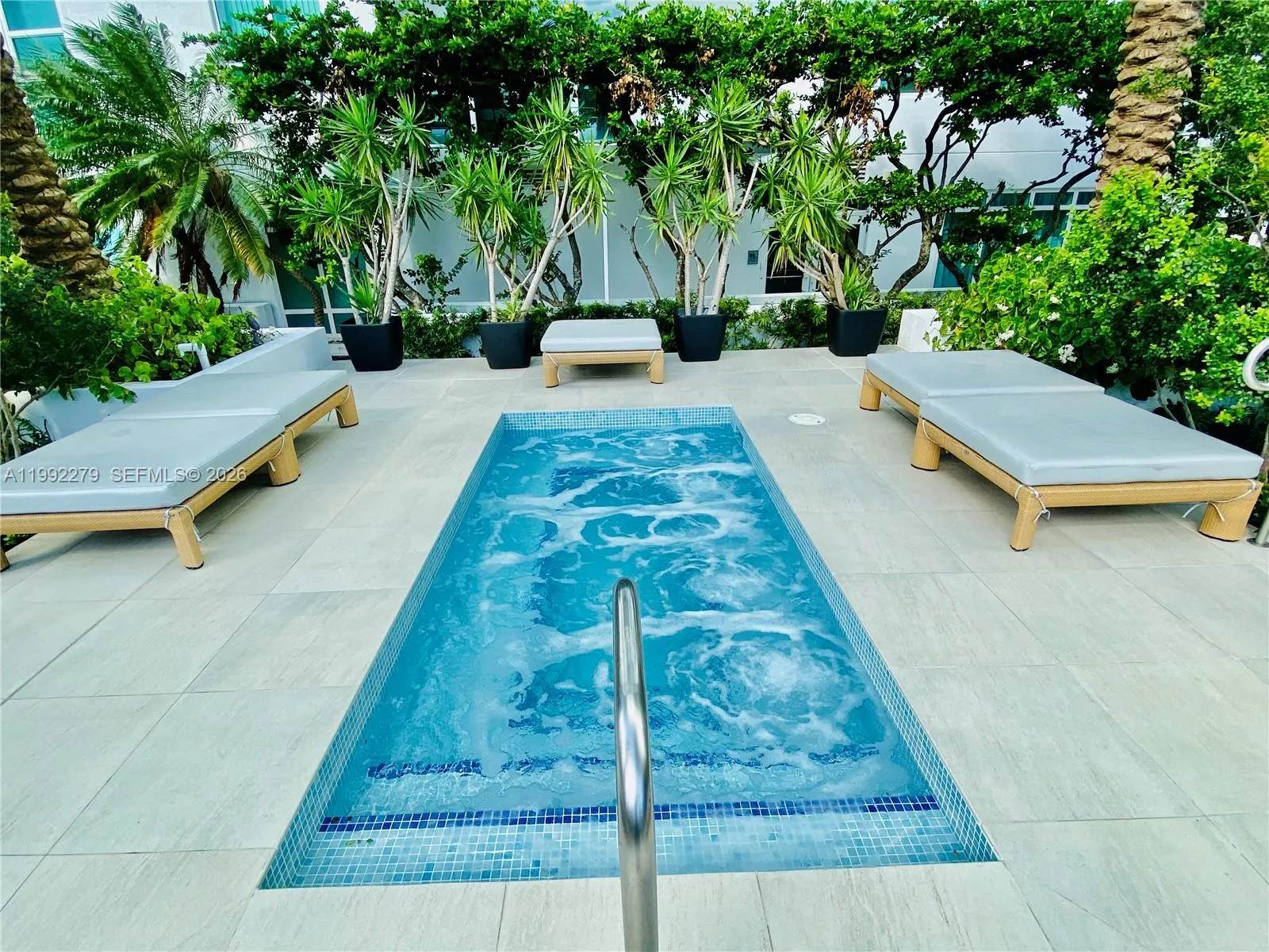950 Brickell Bay Dr 2706, Miami, Florida 33131, Miami, Florida 33131, 2 Bedrooms Bedrooms, ,2 BathroomsBathrooms,Residential,For Sale,950 Brickell Bay Dr 2706, Miami, Florida 33131,A11992279