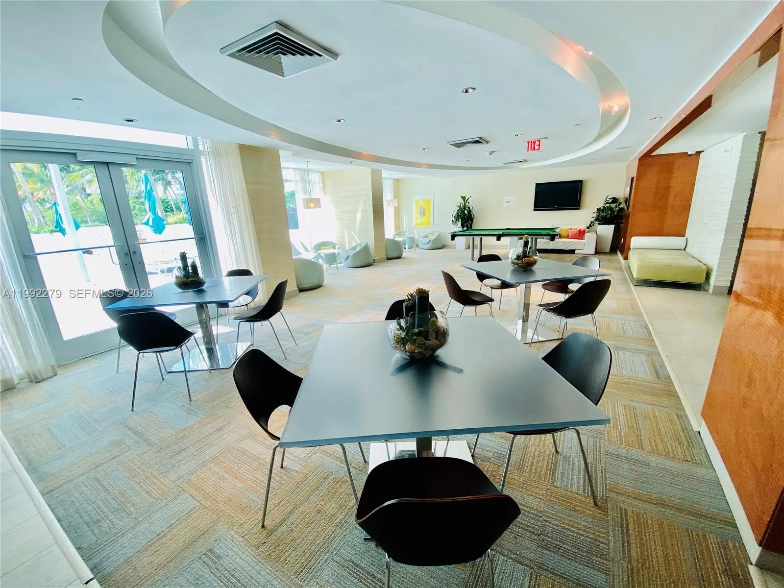 950 Brickell Bay Dr 2706, Miami, Florida 33131, Miami, Florida 33131, 2 Bedrooms Bedrooms, ,2 BathroomsBathrooms,Residential,For Sale,950 Brickell Bay Dr 2706, Miami, Florida 33131,A11992279