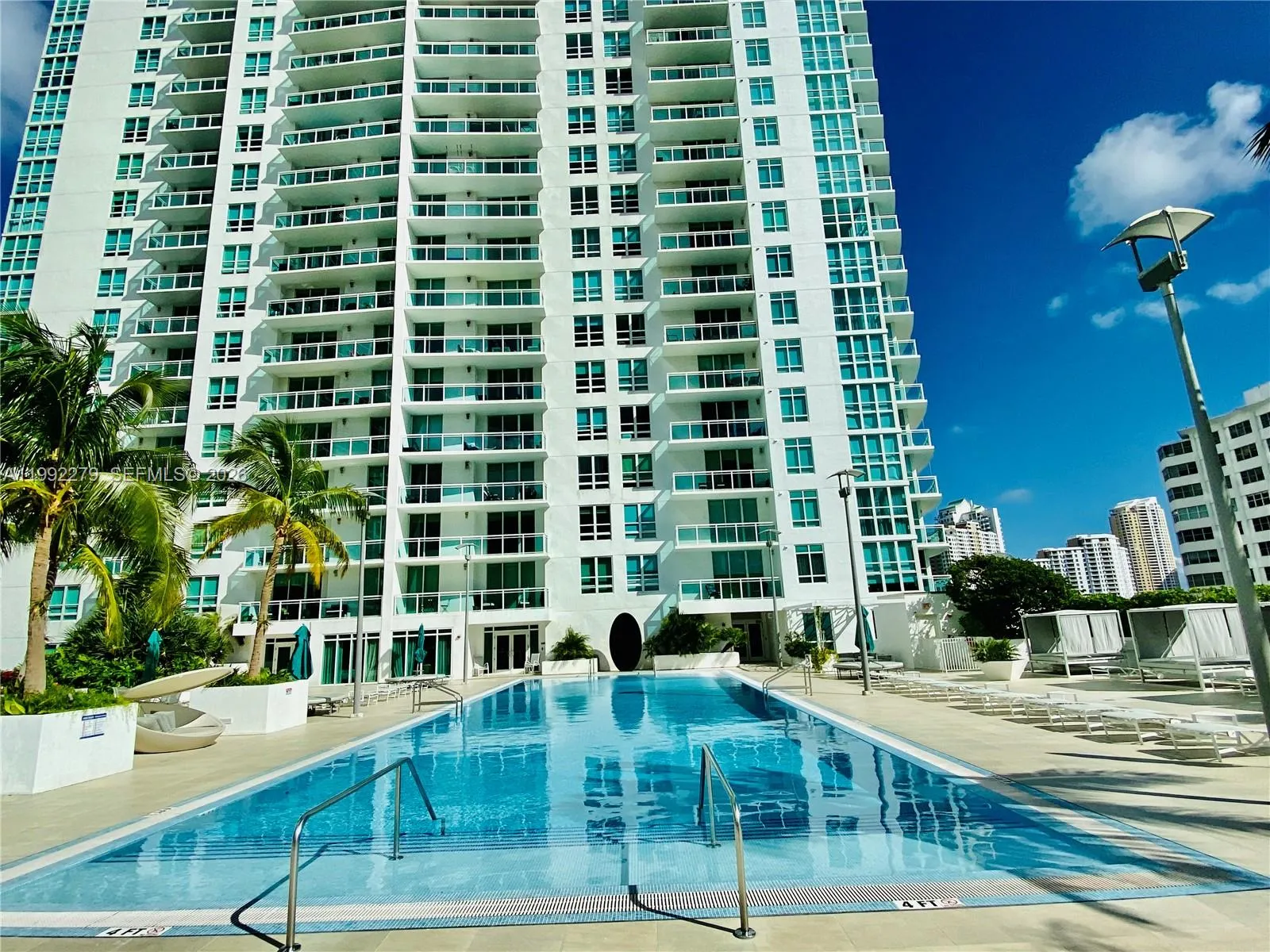 950 Brickell Bay Dr 2706, Miami, Florida 33131, Miami, Florida 33131, 2 Bedrooms Bedrooms, ,2 BathroomsBathrooms,Residential,For Sale,950 Brickell Bay Dr 2706, Miami, Florida 33131,A11992279