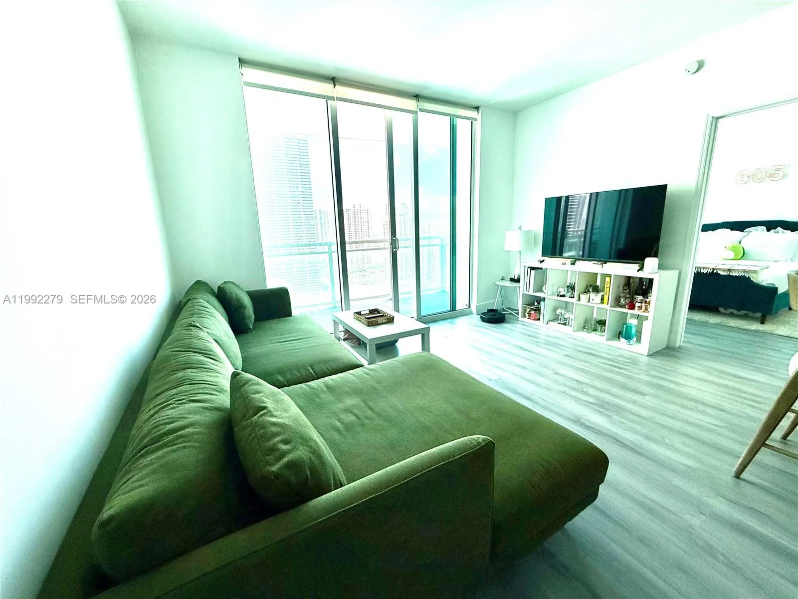 950 Brickell Bay Dr 2706, Miami, Florida 33131, Miami, Florida 33131, 2 Bedrooms Bedrooms, ,2 BathroomsBathrooms,Residential,For Sale,950 Brickell Bay Dr 2706, Miami, Florida 33131,A11992279