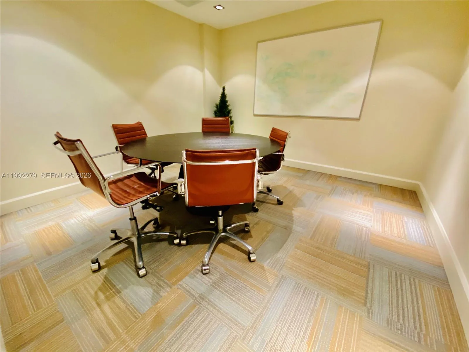 950 Brickell Bay Dr 2706, Miami, Florida 33131, Miami, Florida 33131, 2 Bedrooms Bedrooms, ,2 BathroomsBathrooms,Residential,For Sale,950 Brickell Bay Dr 2706, Miami, Florida 33131,A11992279