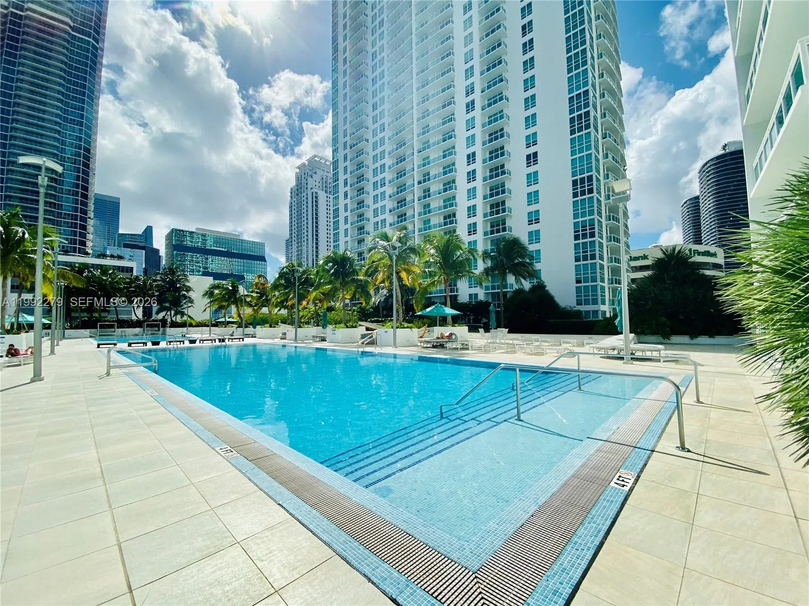 950 Brickell Bay Dr 2706, Miami, Florida 33131, Miami, Florida 33131, 2 Bedrooms Bedrooms, ,2 BathroomsBathrooms,Residential,For Sale,950 Brickell Bay Dr 2706, Miami, Florida 33131,A11992279
