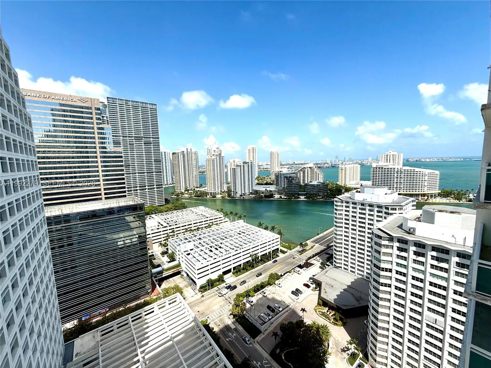 950 Brickell Bay Dr 2706, Miami, Florida 33131, Miami, Florida 33131, 2 Bedrooms Bedrooms, ,2 BathroomsBathrooms,Residential,For Sale,950 Brickell Bay Dr 2706, Miami, Florida 33131,A11992279