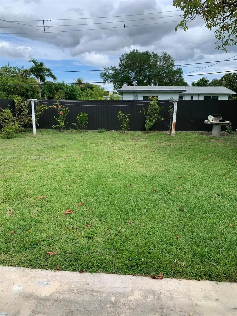 19121 Ne Miami Ct 1, Miami, Florida 33179, Miami, Florida 33179, ,1 BathroomBathrooms,Residential Lease,For Rent,19121 Ne Miami Ct 1, Miami, Florida 33179,A11999881