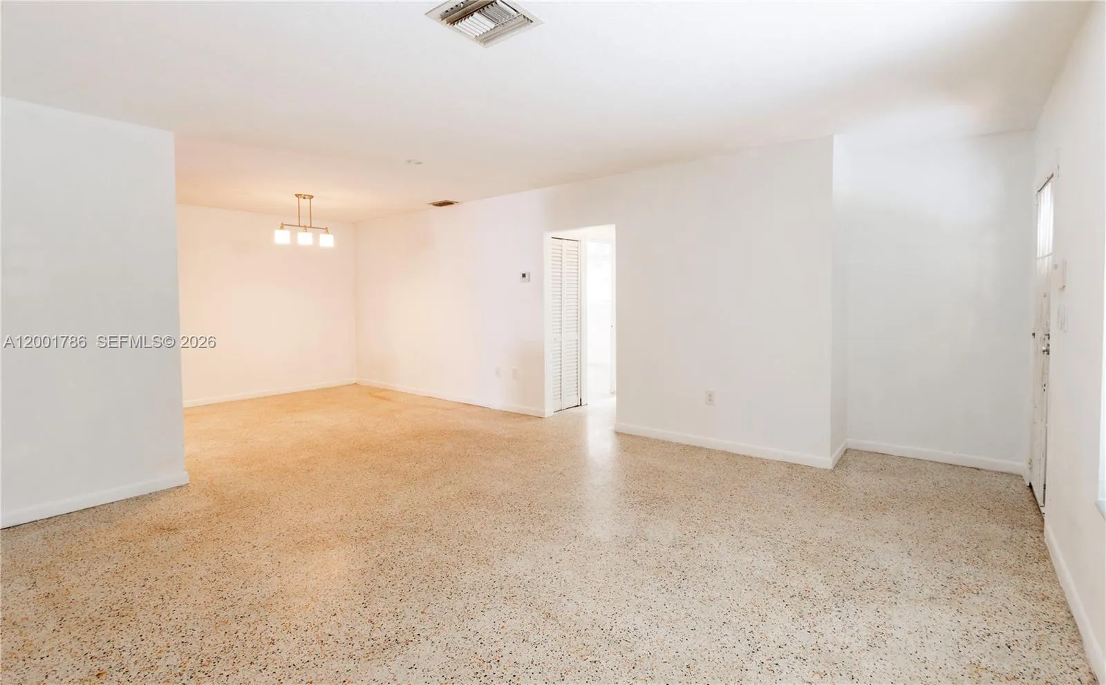 565 Ne 160th Ter, Miami, Florida 33162, Miami, Florida 33162, 4 Bedrooms Bedrooms, ,3 BathroomsBathrooms,Residential,For Sale,565 Ne 160th Ter, Miami, Florida 33162,A12001786