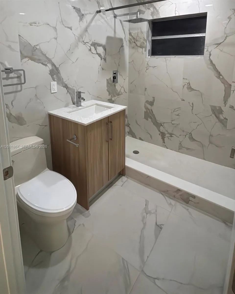 1629 Mayo St, Hollywood, Florida 33020, Hollywood, Florida 33020, ,Residential Income,For Sale,1629 Mayo St, Hollywood, Florida 33020,A12001867