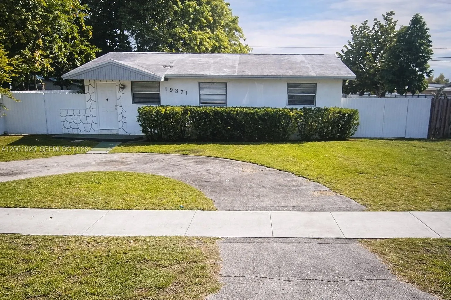 Miami, Florida 33177, 3 Bedrooms Bedrooms, ,1 BathroomBathrooms,Residential,For Sale,A12001020