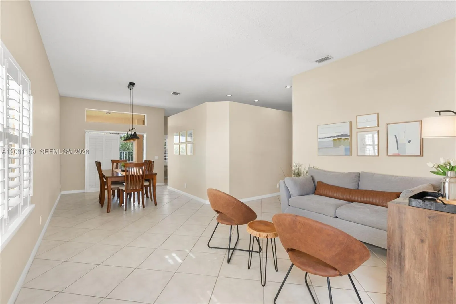 1414 Banyan Way, Weston, Florida 33327, Weston, Florida 33327, 3 Bedrooms Bedrooms, ,2 BathroomsBathrooms,Residential,For Sale,1414 Banyan Way, Weston, Florida 33327,A12001159