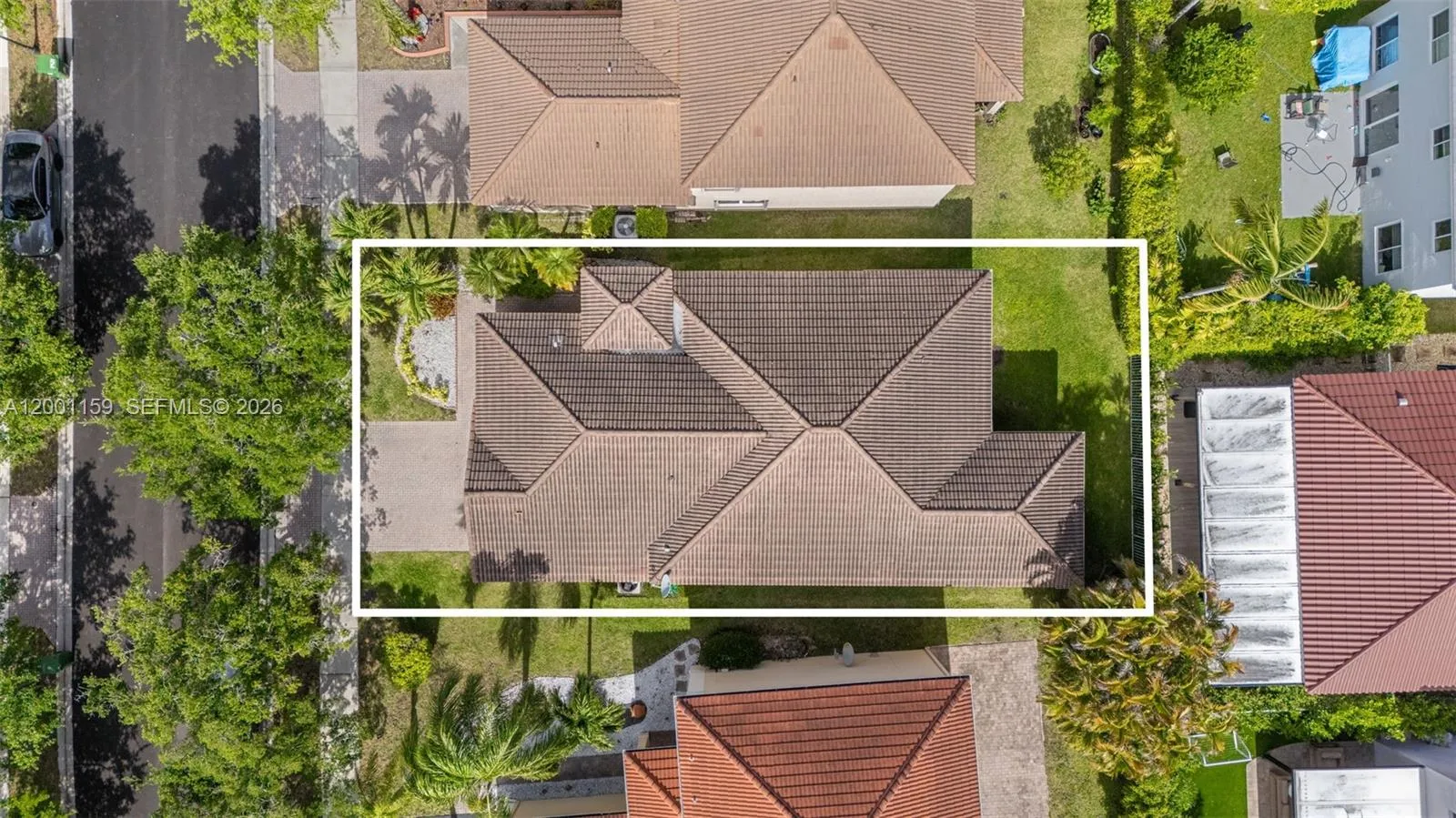 1414 Banyan Way, Weston, Florida 33327, Weston, Florida 33327, 3 Bedrooms Bedrooms, ,2 BathroomsBathrooms,Residential,For Sale,1414 Banyan Way, Weston, Florida 33327,A12001159
