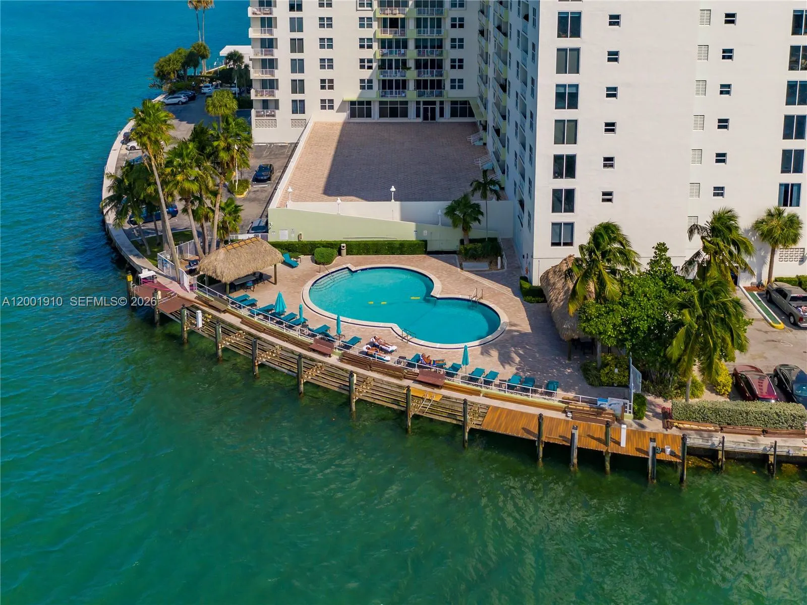 10350 W Bay Harbor Dr 6l, Bay Harbor Islands, Flor, Bay Harbor Islands, Florida 33154, 1 Bedroom Bedrooms, ,1 BathroomBathrooms,Residential Lease,For Rent,10350 W Bay Harbor Dr 6l, Bay Harbor Islands, Flor,A12001910