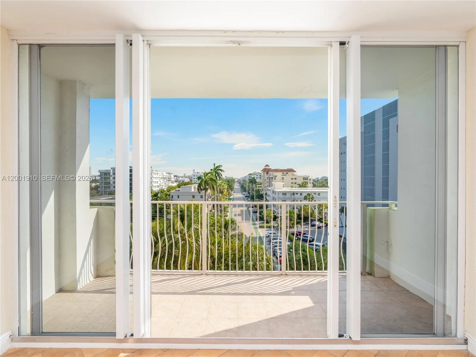 10350 W Bay Harbor Dr 6l, Bay Harbor Islands, Flor, Bay Harbor Islands, Florida 33154, 1 Bedroom Bedrooms, ,1 BathroomBathrooms,Residential Lease,For Rent,10350 W Bay Harbor Dr 6l, Bay Harbor Islands, Flor,A12001910