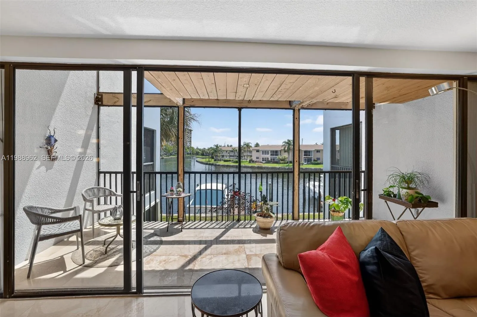 1100 Se 5th Ct 24, Pompano Beach, Florida 33060, Pompano Beach, Florida 33060, 2 Bedrooms Bedrooms, ,2 BathroomsBathrooms,Residential,For Sale,1100 Se 5th Ct 24, Pompano Beach, Florida 33060,A11988962