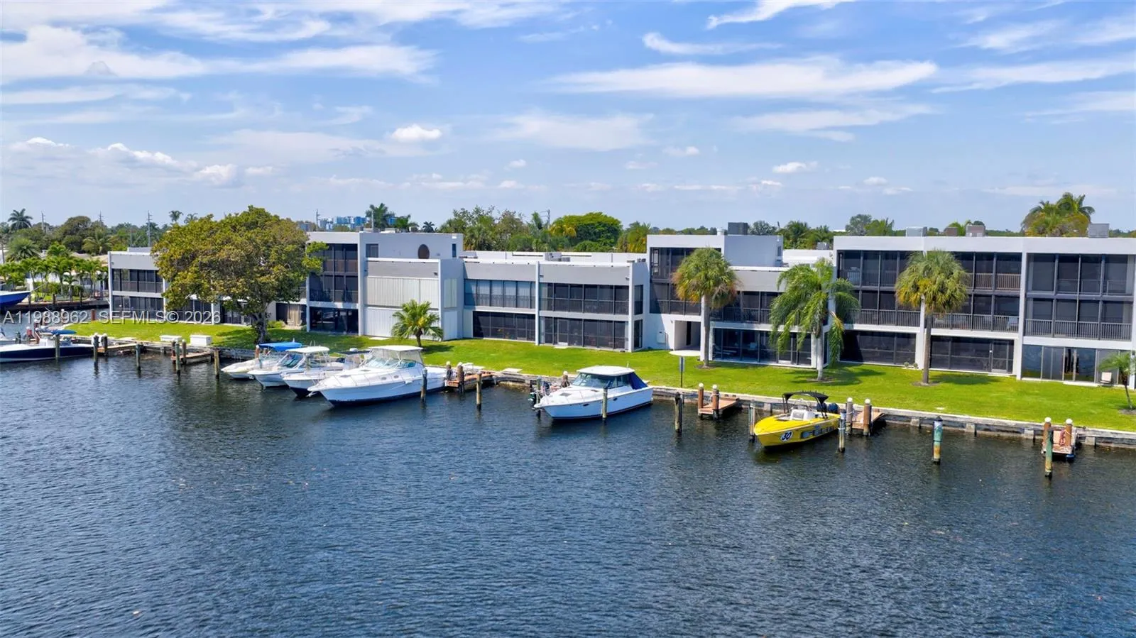 1100 Se 5th Ct 24, Pompano Beach, Florida 33060, Pompano Beach, Florida 33060, 2 Bedrooms Bedrooms, ,2 BathroomsBathrooms,Residential,For Sale,1100 Se 5th Ct 24, Pompano Beach, Florida 33060,A11988962