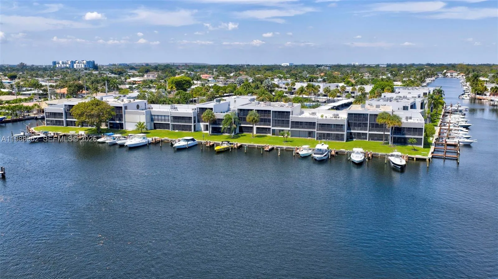 1100 Se 5th Ct 24, Pompano Beach, Florida 33060, Pompano Beach, Florida 33060, 2 Bedrooms Bedrooms, ,2 BathroomsBathrooms,Residential,For Sale,1100 Se 5th Ct 24, Pompano Beach, Florida 33060,A11988962