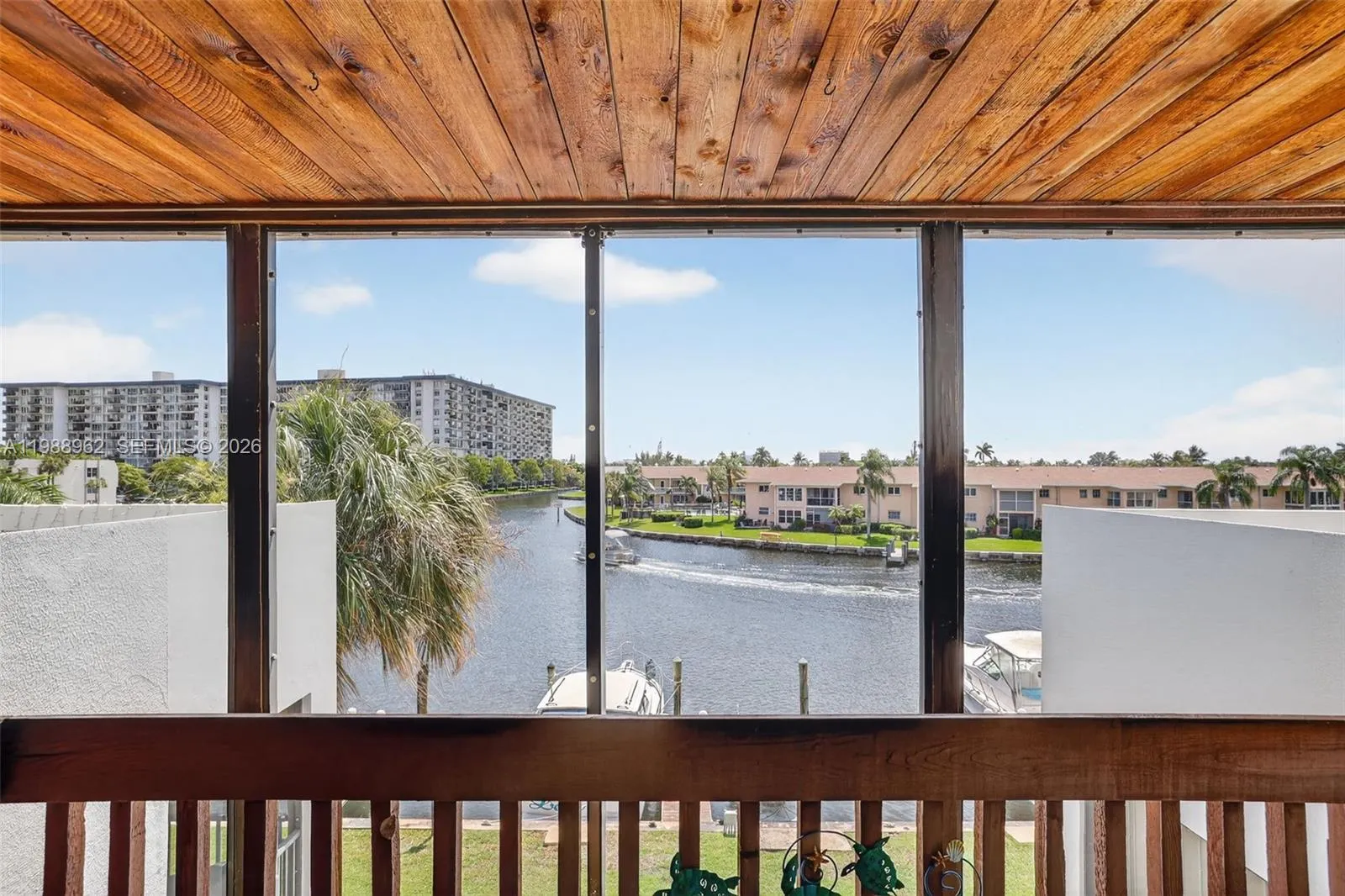 1100 Se 5th Ct 24, Pompano Beach, Florida 33060, Pompano Beach, Florida 33060, 2 Bedrooms Bedrooms, ,2 BathroomsBathrooms,Residential,For Sale,1100 Se 5th Ct 24, Pompano Beach, Florida 33060,A11988962
