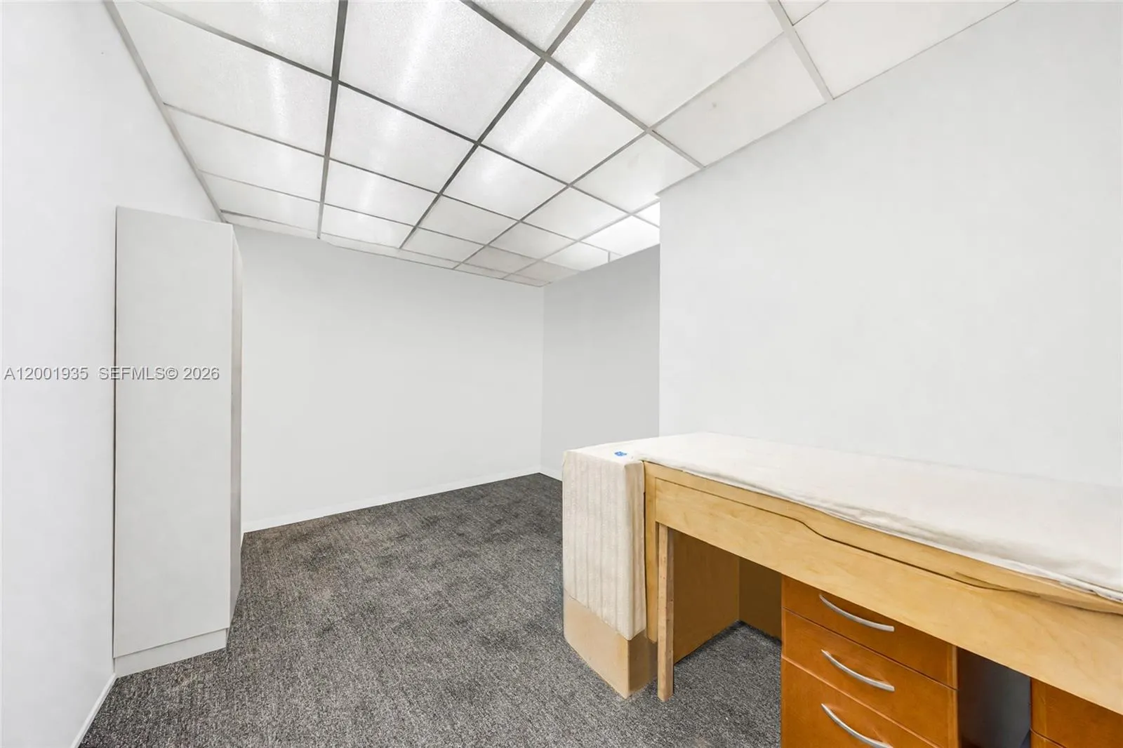5401 Collins Ave Cu-9, Miami Beach, Florida 33140, Miami Beach, Florida 33140, ,Commercial Sale,For Sale,5401 Collins Ave Cu-9, Miami Beach, Florida 33140,A12001935