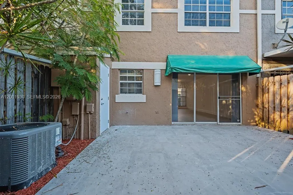 12224 Sw 52nd Pl, Cooper City, Florida 33330, Cooper City, Florida 33330, 3 Bedrooms Bedrooms, ,2 BathroomsBathrooms,Residential,For Sale,12224 Sw 52nd Pl, Cooper City, Florida 33330,A12001930