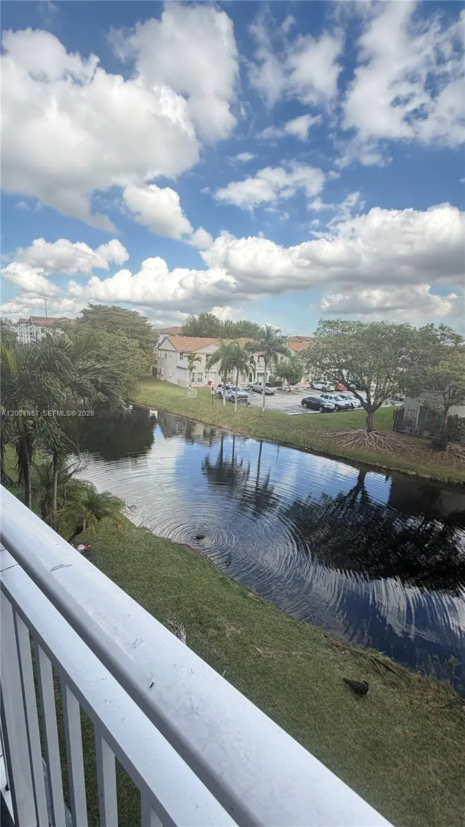 9375 Fontainebleau Blvd L304, Miami, Florida 33172, Miami, Florida 33172, 2 Bedrooms Bedrooms, ,2 BathroomsBathrooms,Residential Lease,For Rent,9375 Fontainebleau Blvd L304, Miami, Florida 33172,A12001957
